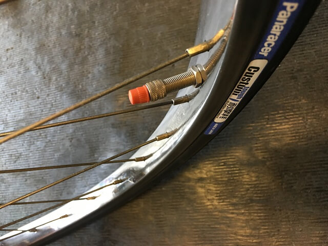 自転車のタイヤの空気入れる間隔