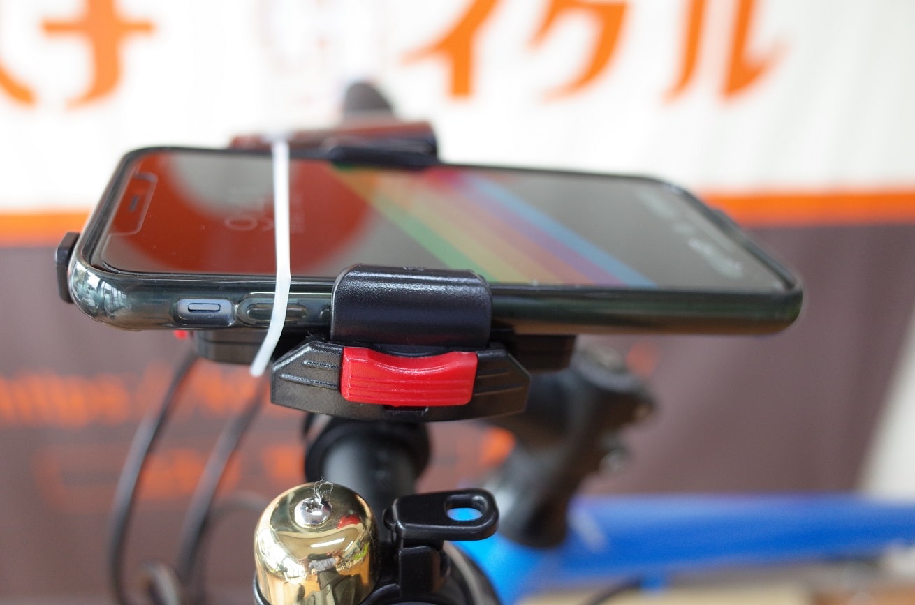 自転車用スマホホルダー比較してみた。Amazon購入「Tiakia PB03-AC」と 