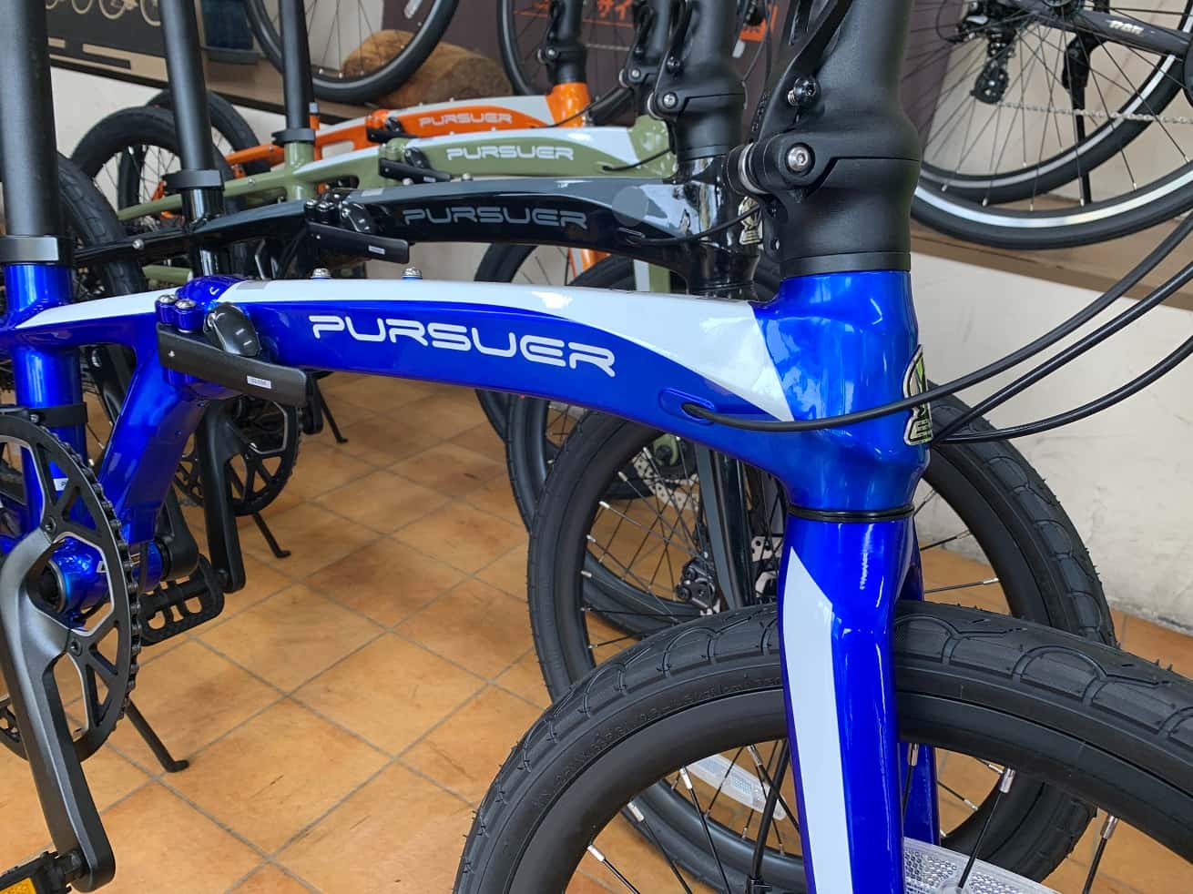 折り畳み自転車ESR「PURSUER Disc」2022フレームカラー